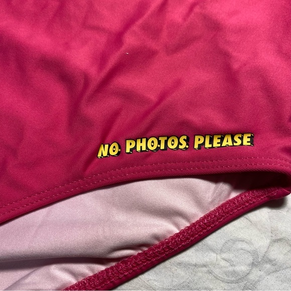 “No Photos Please” One Piece Swimsuit Hot Barbie Pink Open Back Women’s Medium - Picture 6 of 6